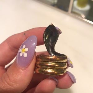 BCBG MaxAzria Snake Ring🐍